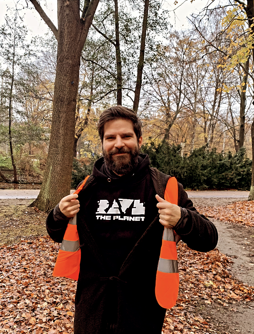 Tomasz Guiddo , Labelmanager & International Communication