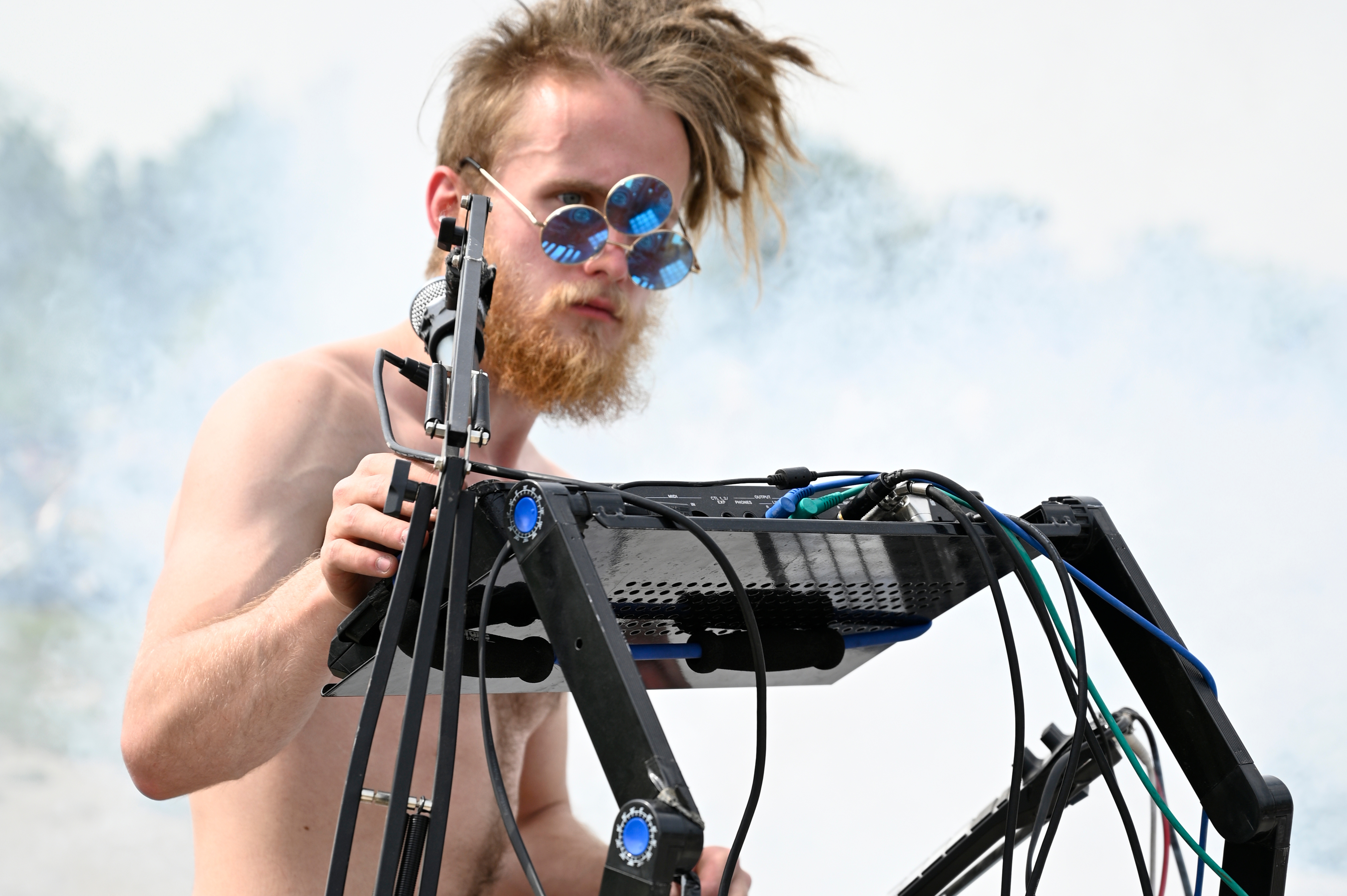 Artist Interview: Gray Contrast